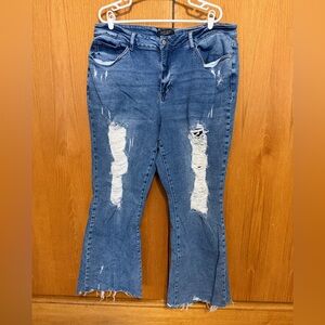 Judy Blue Distressed Flare Jeans in Blue